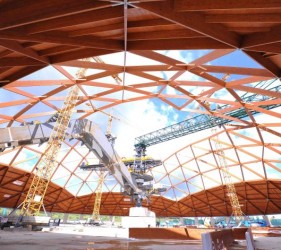 Huge timber dome under construction